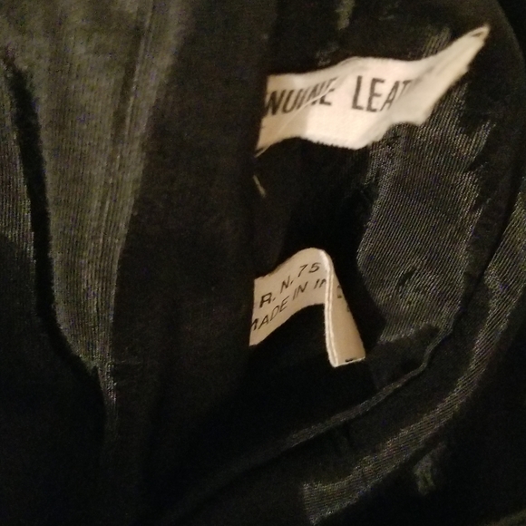 Vintage leather skirt - Picture 6 of 8